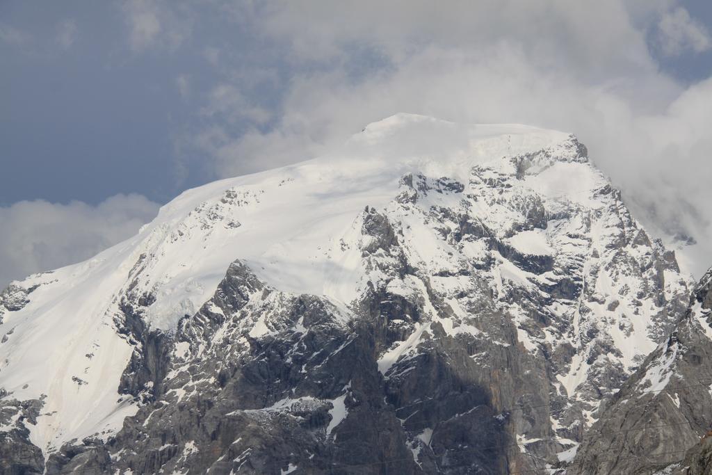 Hotel Genziana Gebirgspass Stilfser Joch Exterior foto