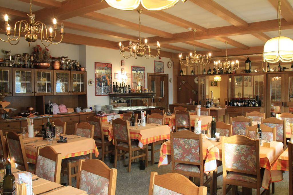 Hotel Genziana Gebirgspass Stilfser Joch Exterior foto