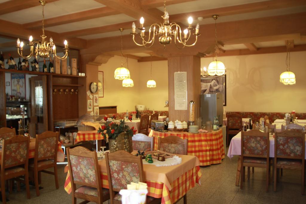 Hotel Genziana Gebirgspass Stilfser Joch Exterior foto